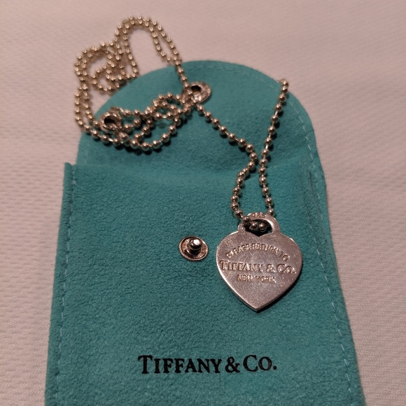 return to tiffany heart tag pendant